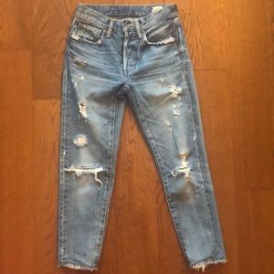 ❌SOLD❌ Mousy Distressed Jeans size 23